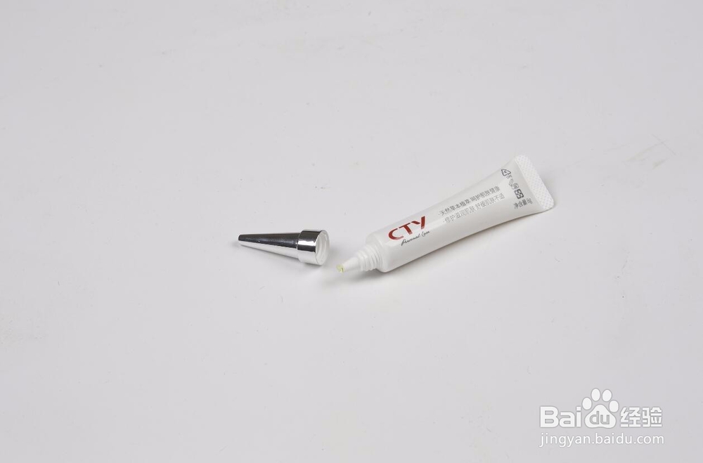 秋冬季用修复凝胶该怎么处理宝宝皮肤干燥问题？