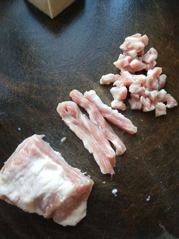 千页肉丁韭菜花