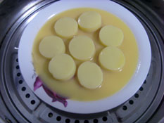 梅花苞已经爬满了枝头——创新版三色蛋饼