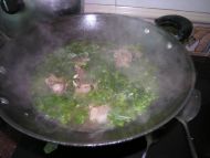 雪里蕻牛腩汤--做法