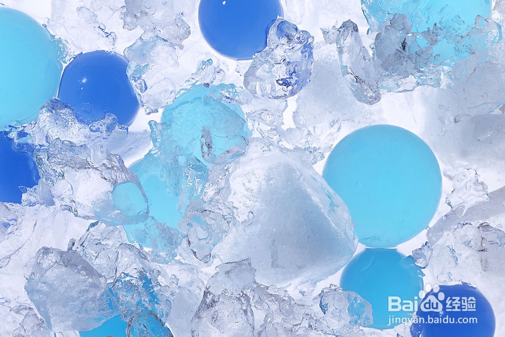 外阴白斑症状表现及治疗方法