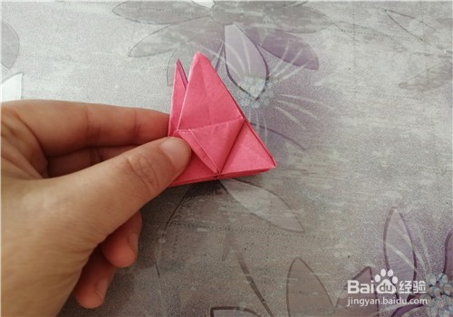 手工折纸之越橘花怎么折