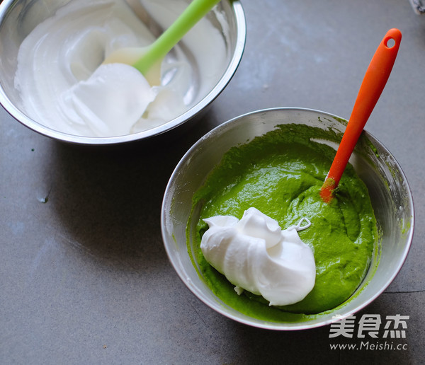菠菜蒸蛋糕的做法