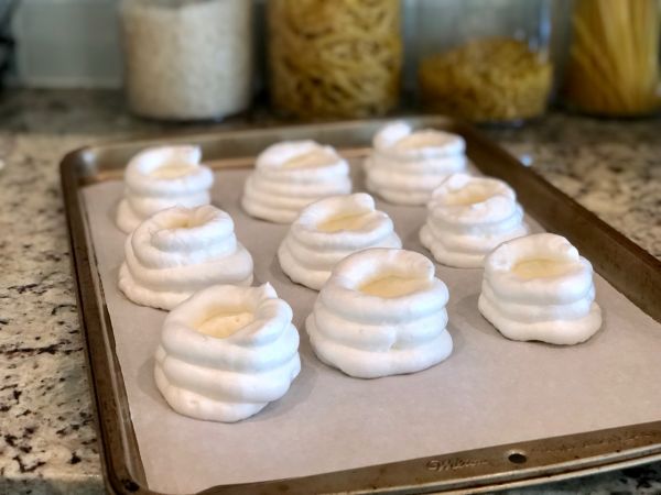 柠檬奶油卡仕达蛋白酥杯