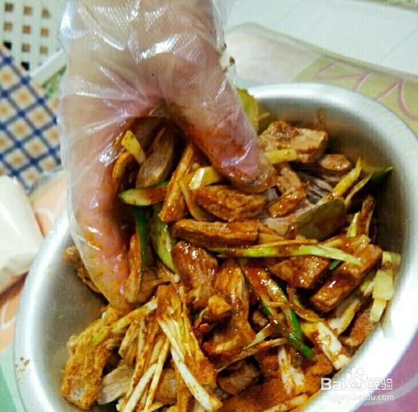 如何做好吃的微波炉版香辣牛肉干