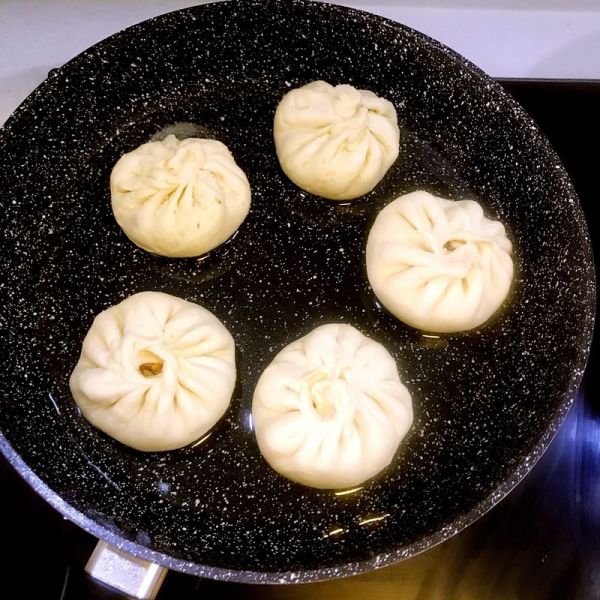 黑椒牛肉生煎包