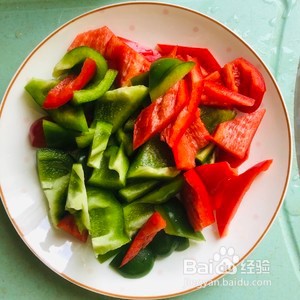 怎么做清炒新鲜的嫩菱角?