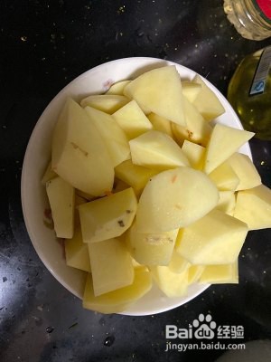 新疆正宗大盘鸡制作过程