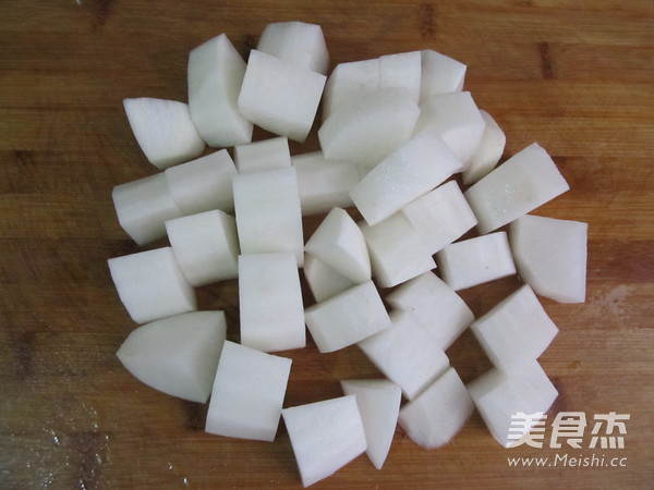 萝卜烧牛肉的做法