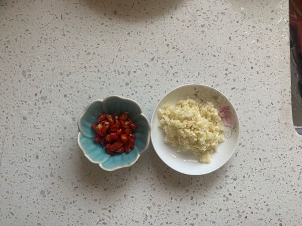 蒜蓉粉丝蒸生蚝