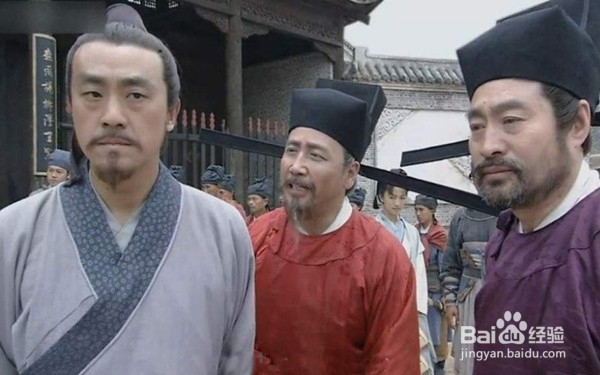 如何培育演员的敬业精神