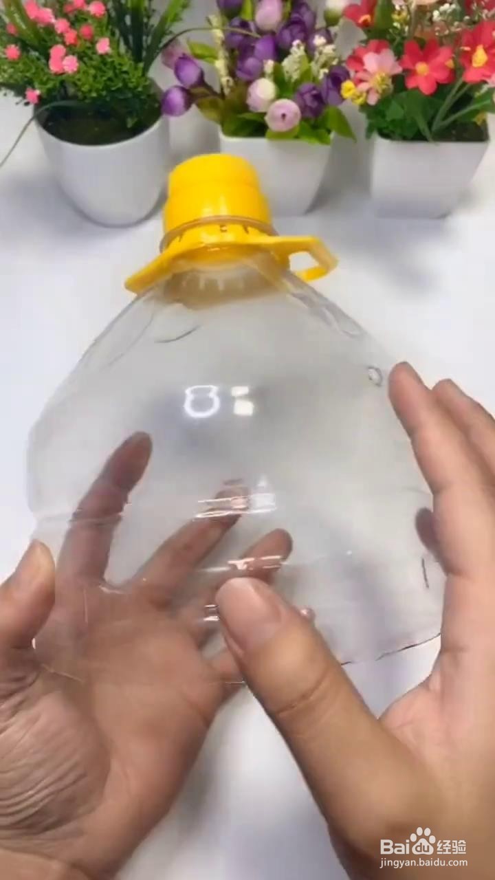 如何做一个防水的卷纸收纳架