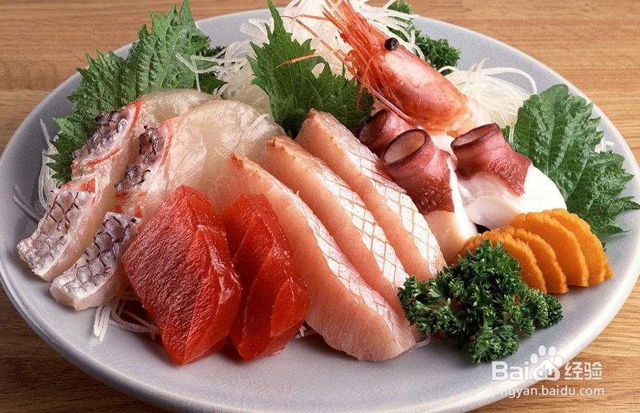 <b>吃鱼福利：鱼刺卡在喉咙怎么办</b>