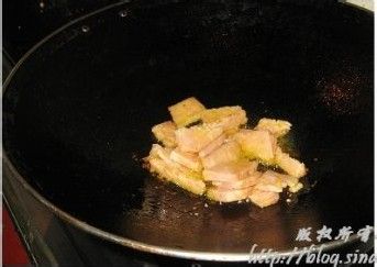 补充维生素的简单小炒----午餐肉炒菜芯