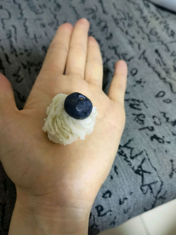 无油无添加糖低卡减脂“蓝莓蛋糕”