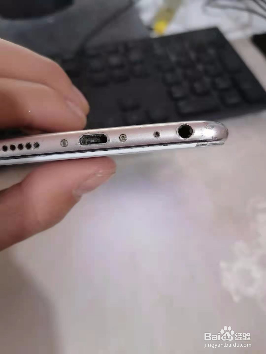 vivo y79手机关机键拆卸安装方式