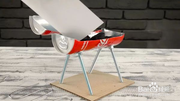 怎样用易拉罐做烧烤炉