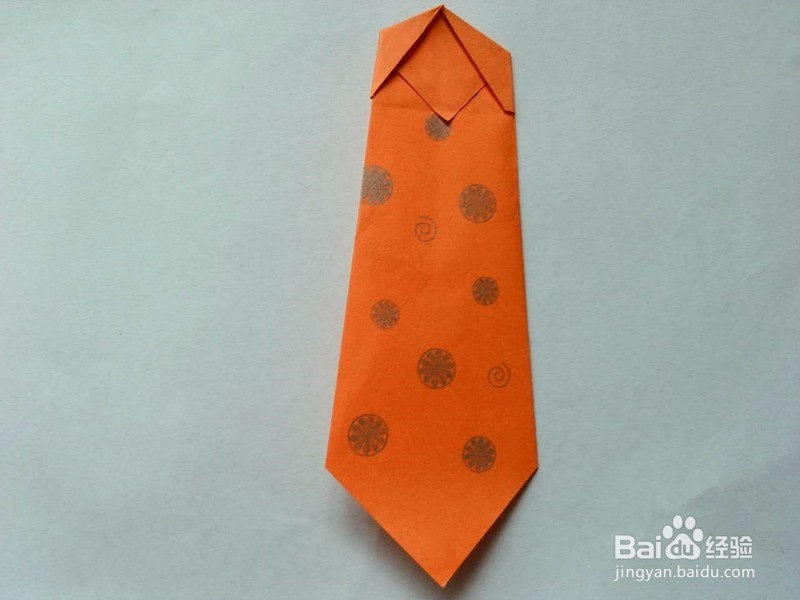 彩纸折领带的方法