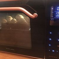 怎样制作好吃的迷你肠仔仔面包
