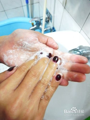 熏衣草橄榄保湿洁面皂的制作方法