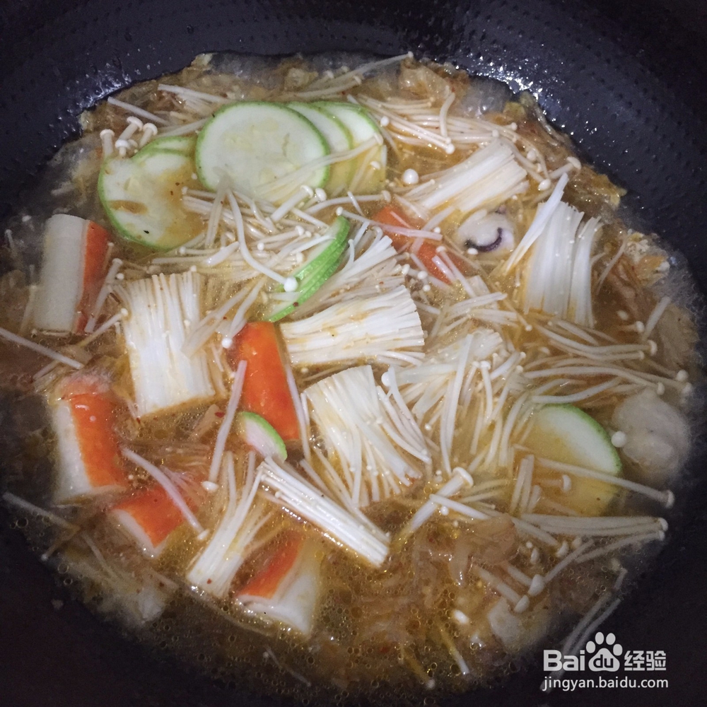 夏季下饭的菜-泡菜肥牛锅