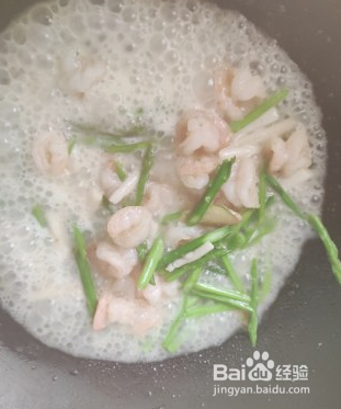 芦笋炒虾仁怎么做