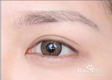 卧蚕眼化妆技巧