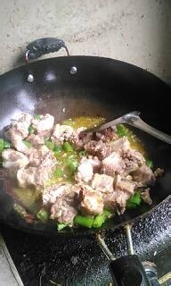 到底是怎样炒排骨