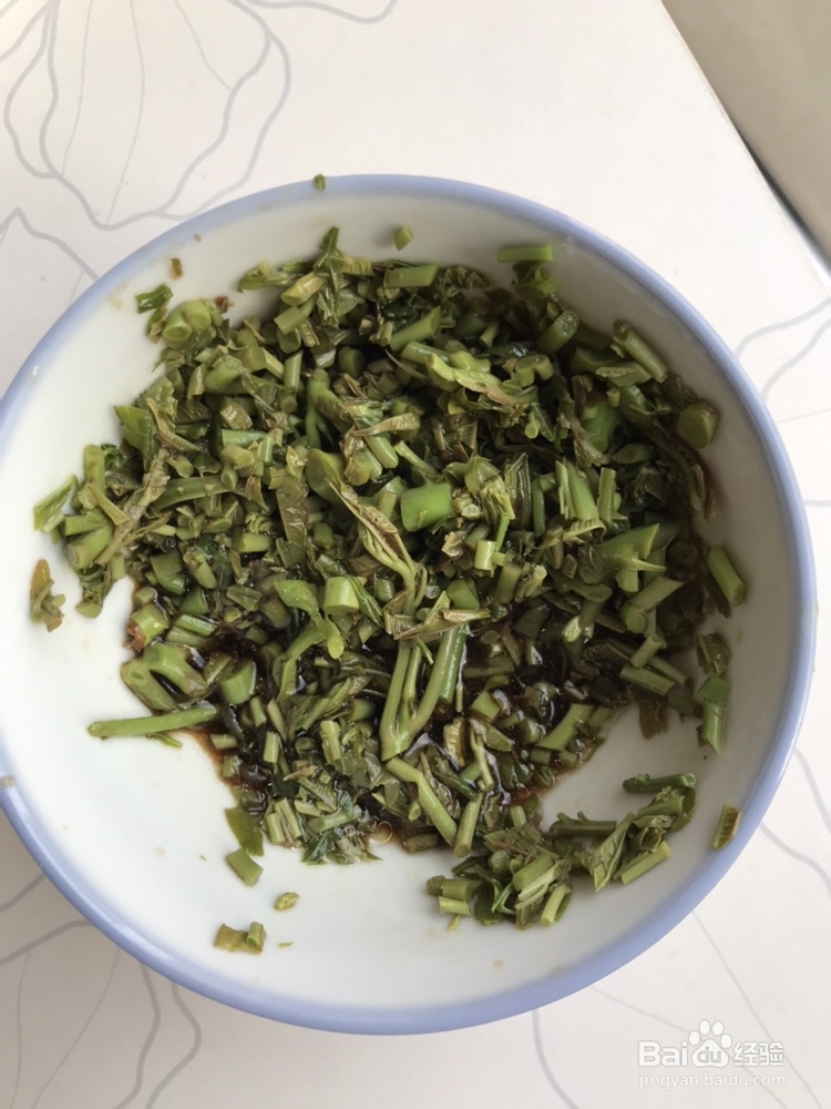 小孩子超喜欢的香椿拌豆腐香干