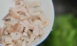 肚丁辣味豆的做法