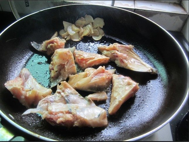 教你快速学会制作红烧鱼头！