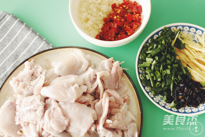 想要牛蛙更好吃,一口珐琅锅就够了