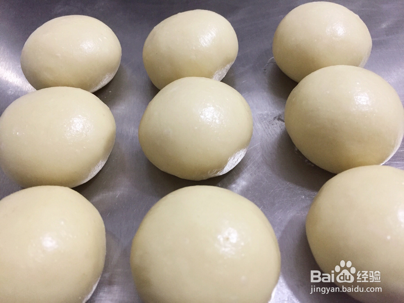 爱憎分明的榴莲酥的做法