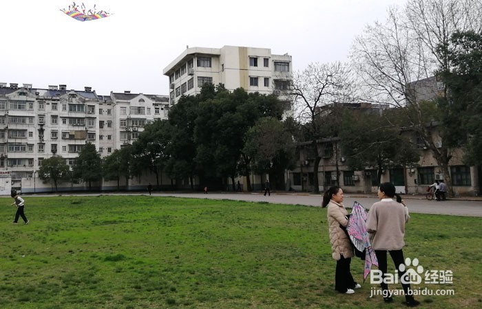 班主任如何组织学生放风筝