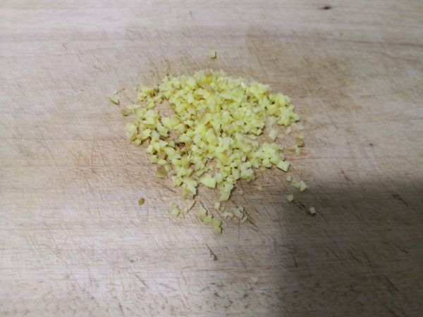 茄子青椒素包子