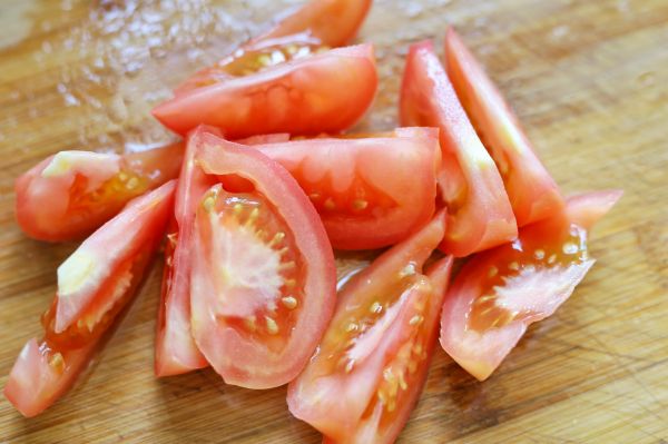 番茄龙利鱼低脂鲜汤