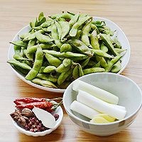 下酒菜的最佳搭档——麻辣小毛豆