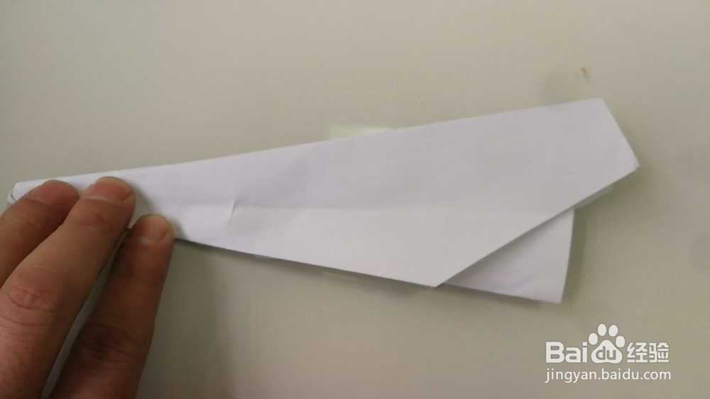 如何让纸飞机飞得又高又远?