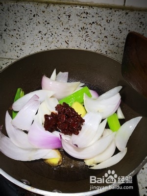 美味炖牛肉的做法