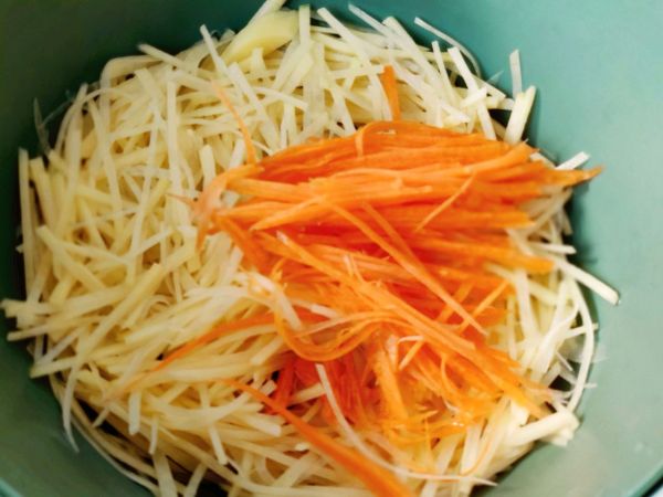土豆丝胡萝卜丝