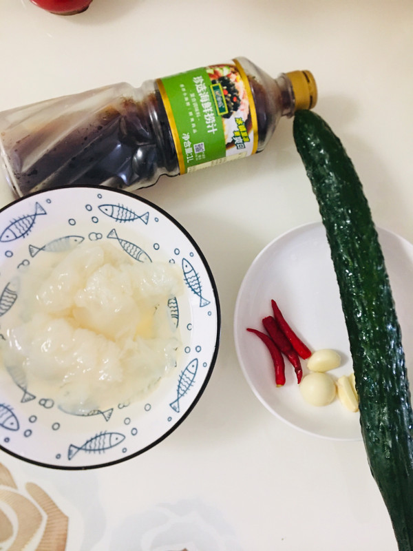 捞汁海蜇黄瓜丝