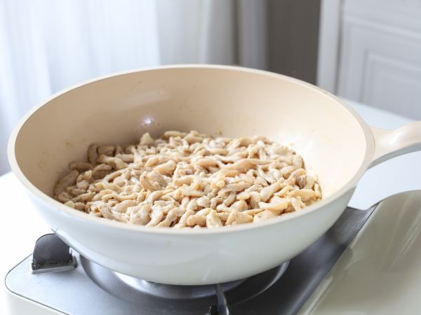 京酱肉丝用它做