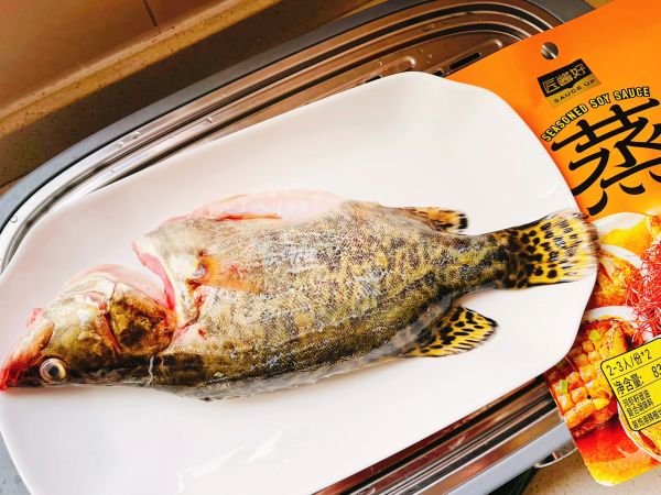 花式就酱蒸桂鱼