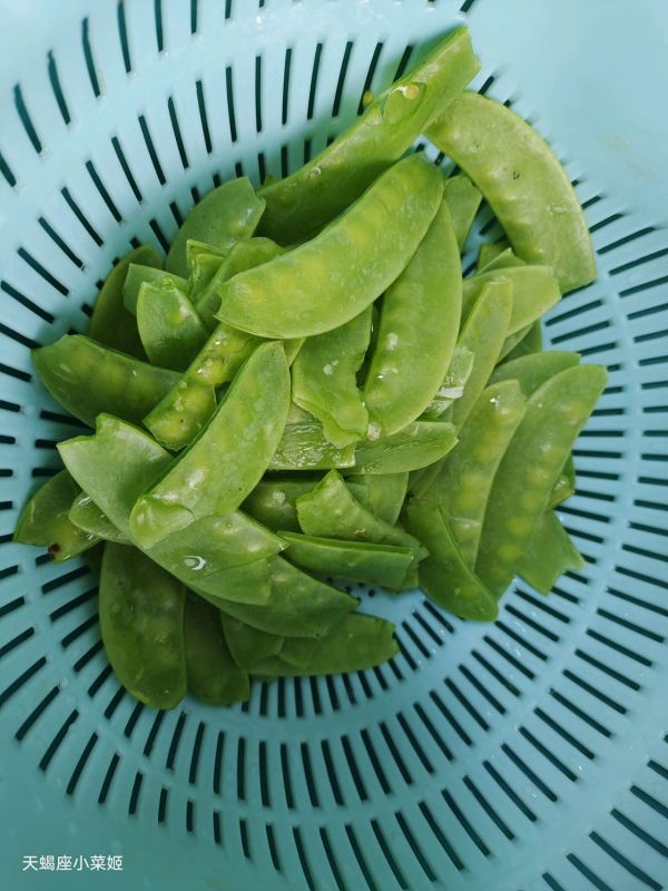 荷兰豆白玉菇炒腊肠