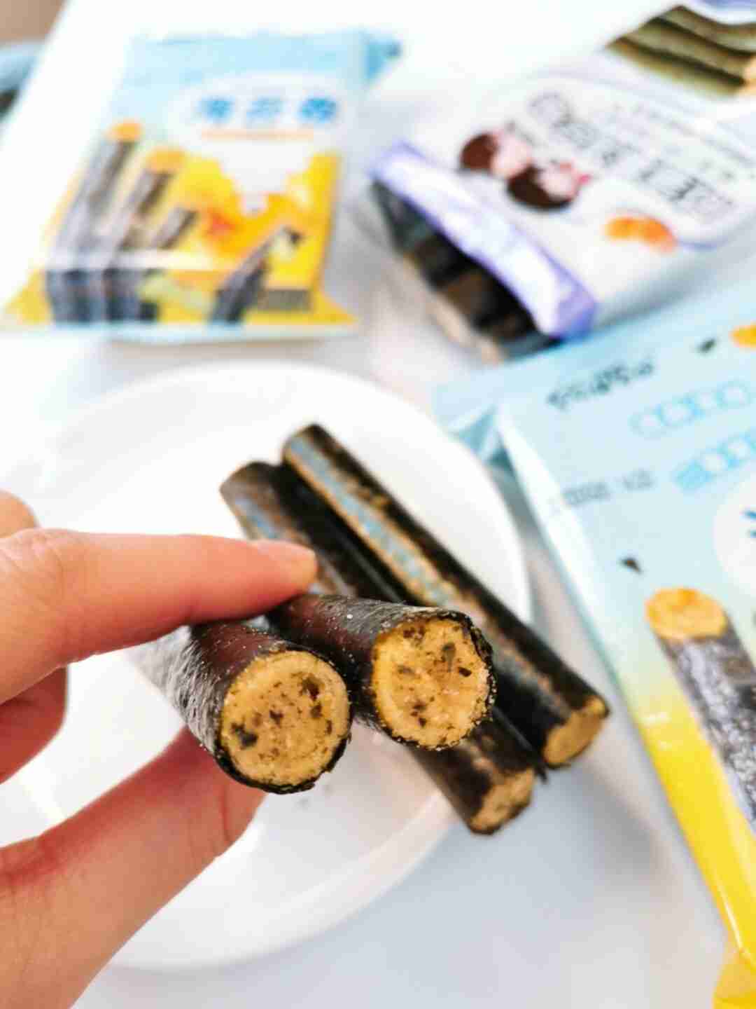 一款超适合追剧食用的小零食——肉松海苔卷