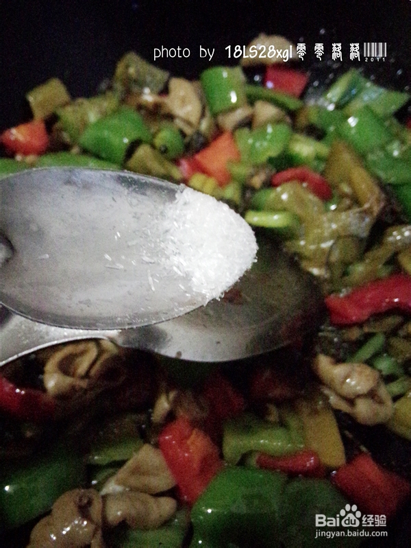 酸爽开胃:溜肥肠