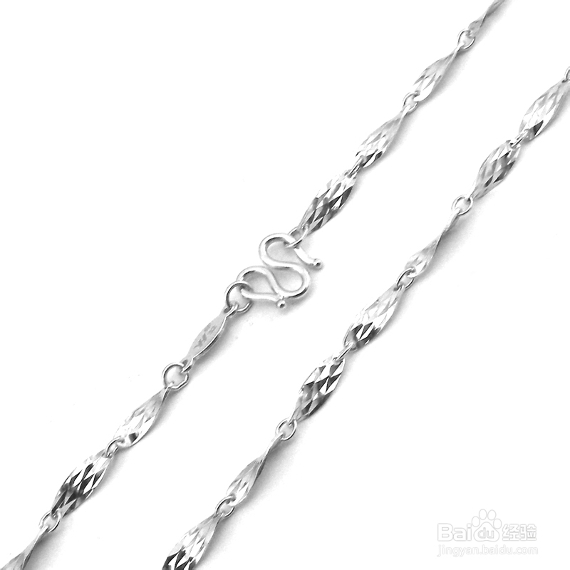 如何根据身高搭配项链