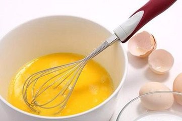 怎样炒出蓬松、鲜嫩，的鸡蛋