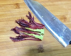 教你怎么做香椿蚝油拼蟹味菇