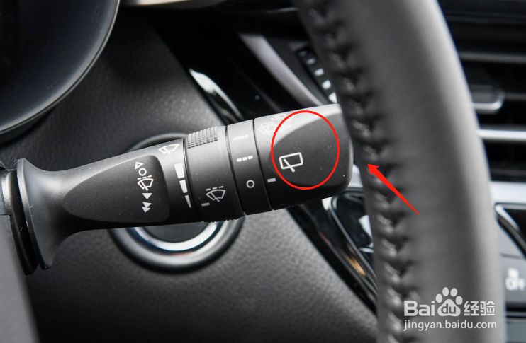 怎么调节丰田奕泽IZOA汽车雨刮器